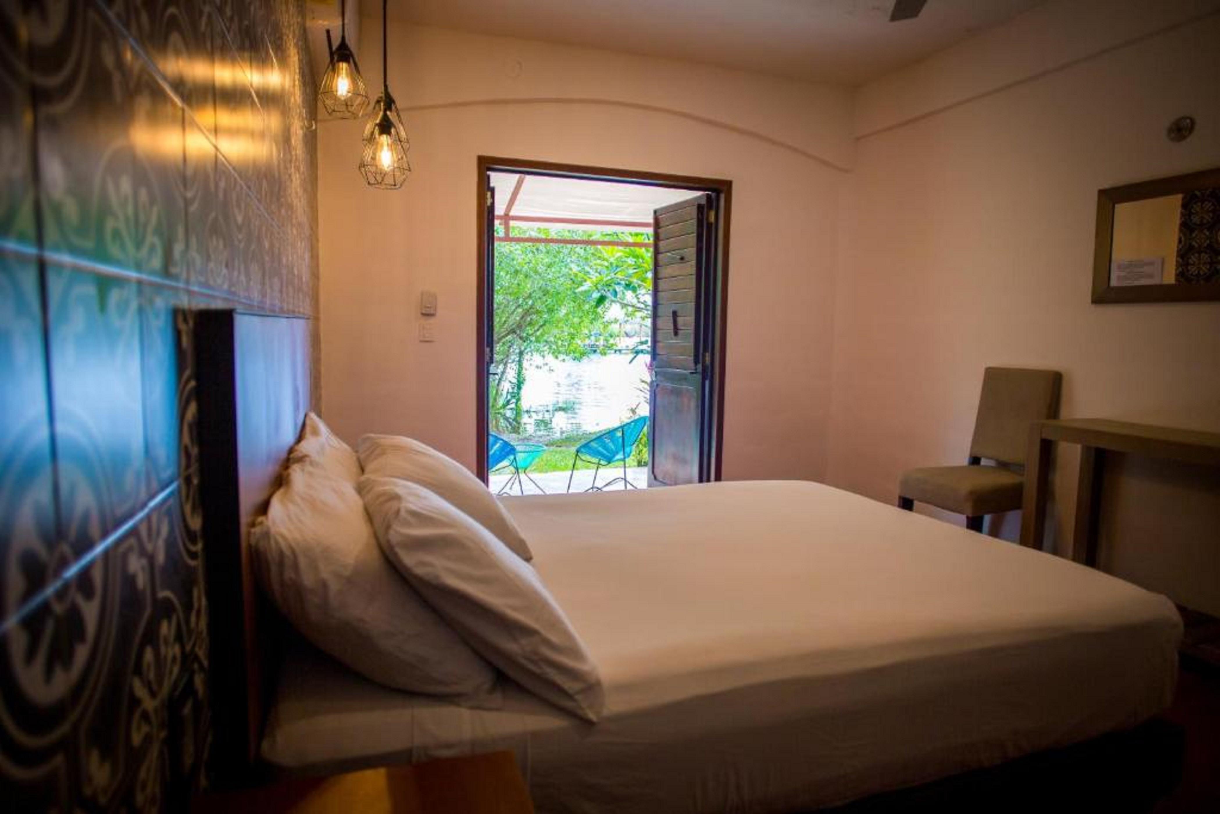 Casa Shiva Bacalar By Mij Bed & Breakfast Dış mekan fotoğraf