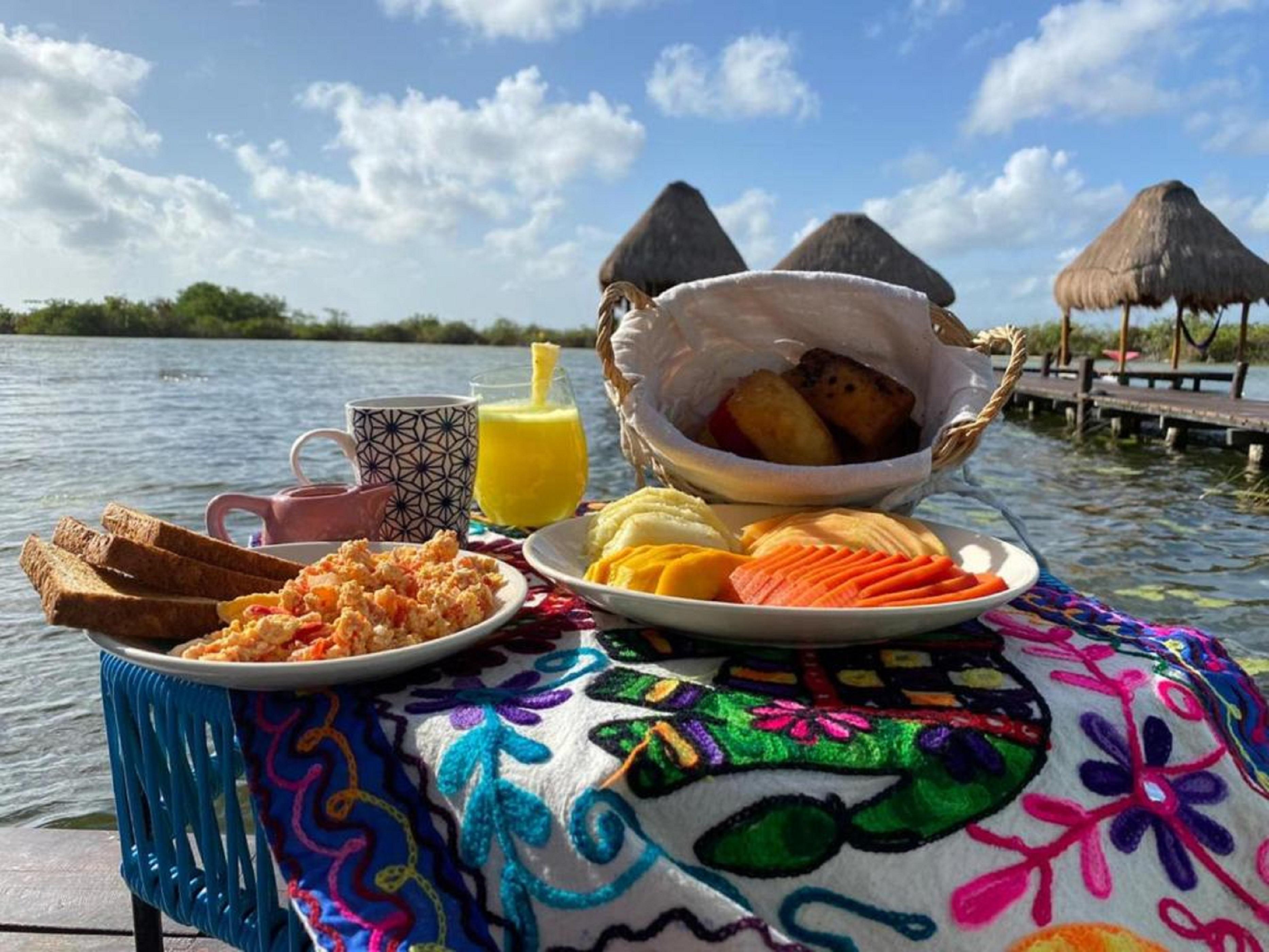 Casa Shiva Bacalar By Mij Bed & Breakfast Dış mekan fotoğraf