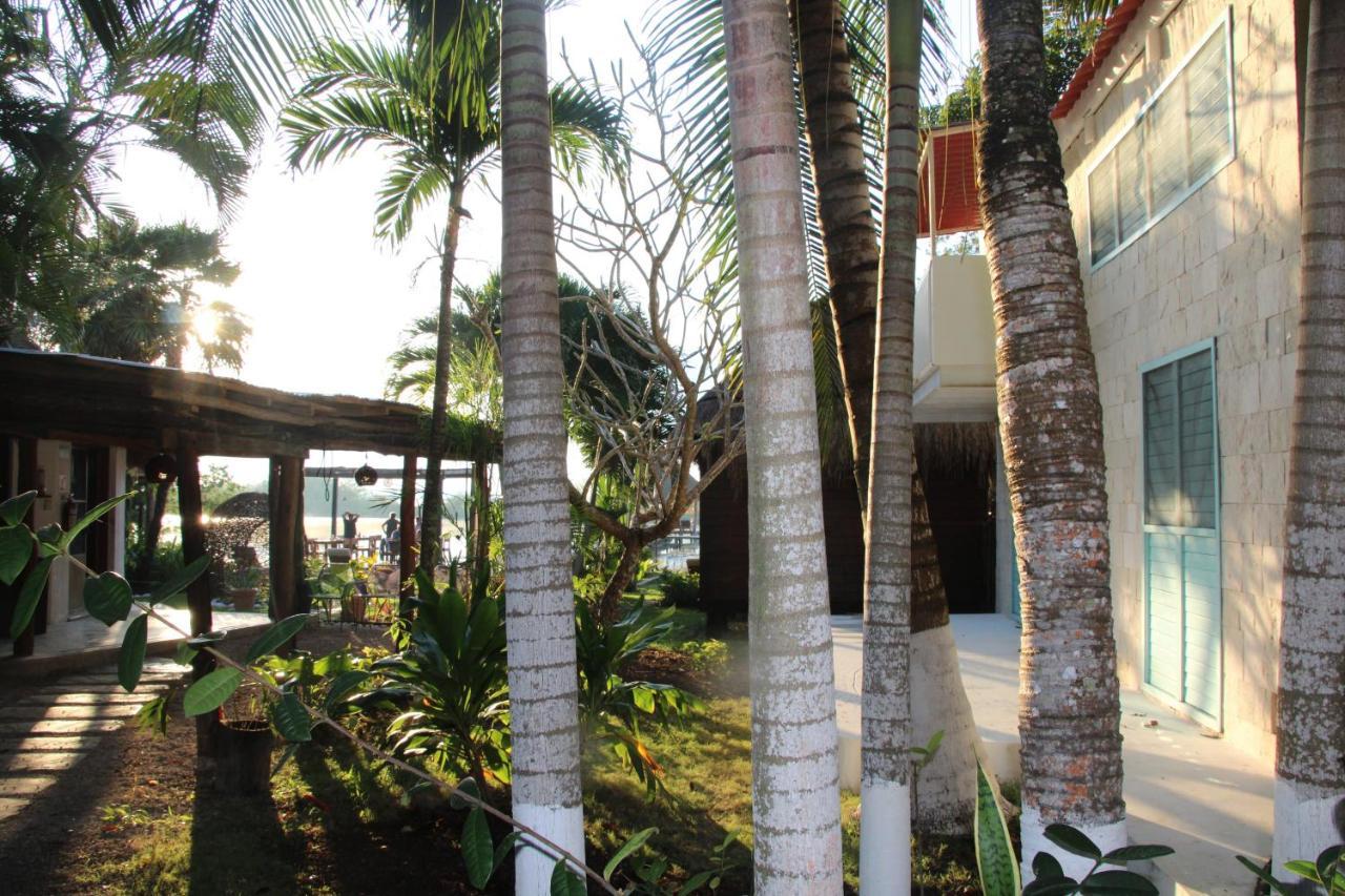 Casa Shiva Bacalar By Mij Bed & Breakfast Dış mekan fotoğraf